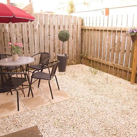 York City Centre, Recently Renovated 2 Bedroom Flat Exteriér fotografie