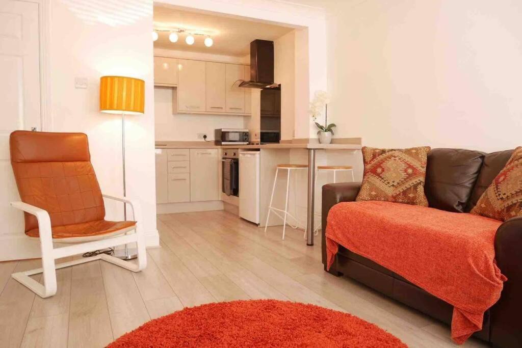 York City Centre, Recently Renovated 2 Bedroom Flat Exteriér fotografie