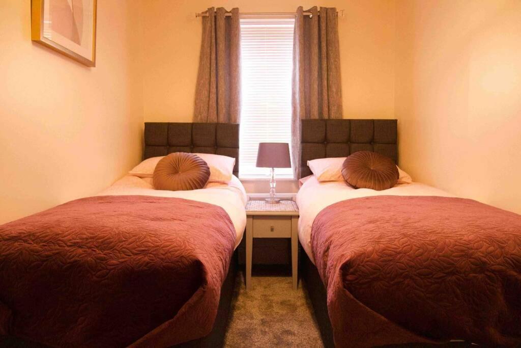 York City Centre, Recently Renovated 2 Bedroom Flat Exteriér fotografie