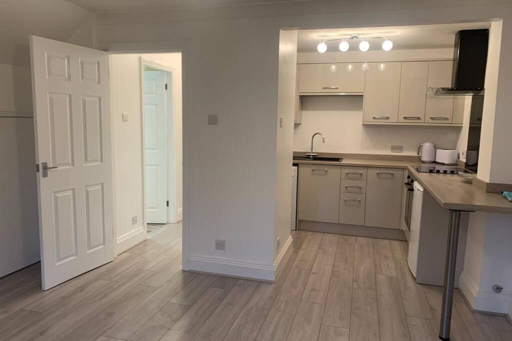 York City Centre, Recently Renovated 2 Bedroom Flat Exteriér fotografie