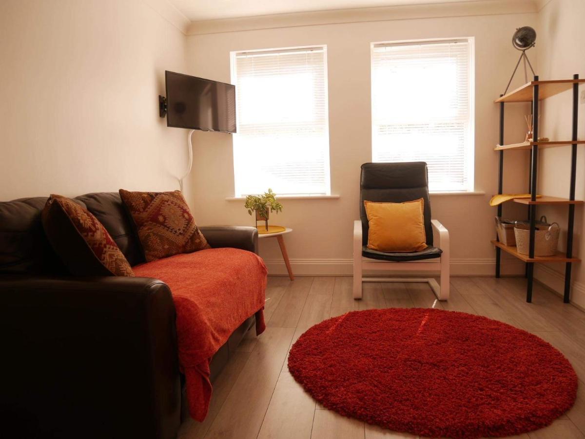 York City Centre, Recently Renovated 2 Bedroom Flat Exteriér fotografie